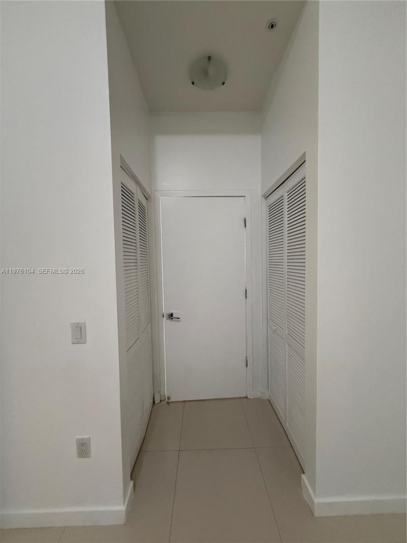 7661 NW 107th Ave , Unit 813, Doral, FL 33178 Photo