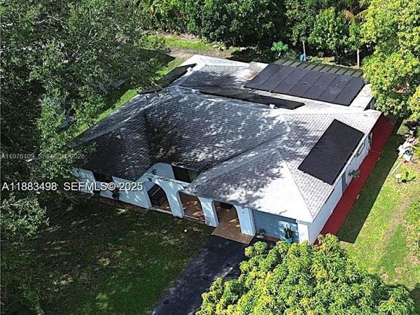 7005 NW 94th Ave, Tamarac, FL 33321