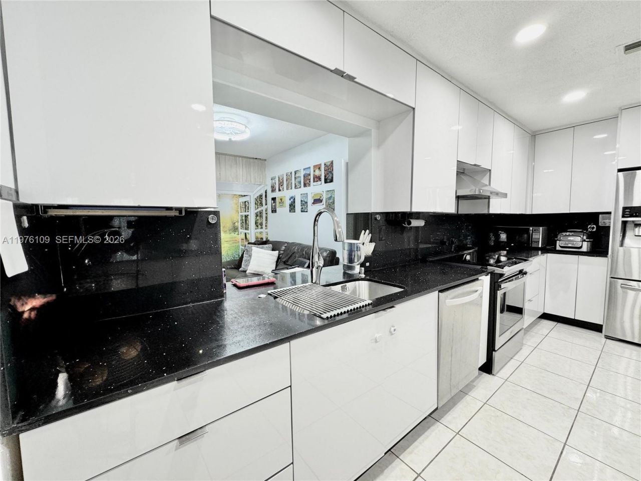 7005 NW 94th Ave, Tamarac, FL 33321 Photo