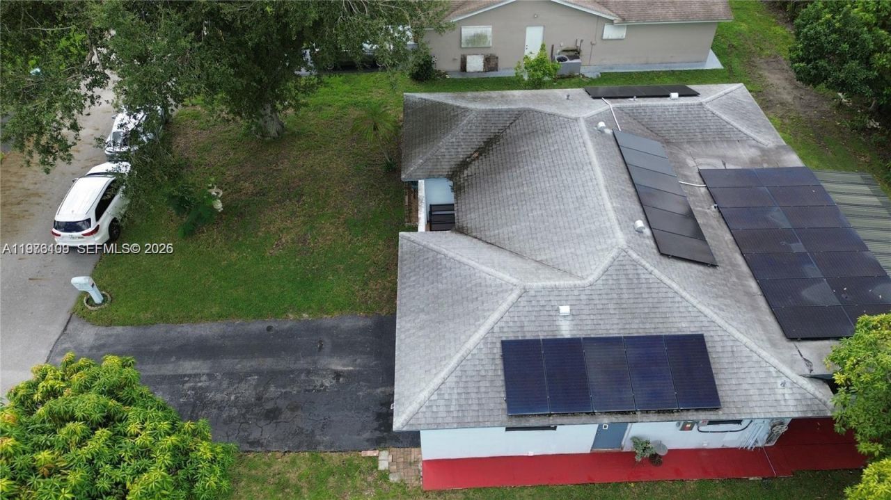 7005 NW 94th Ave, Tamarac, FL 33321 Photo