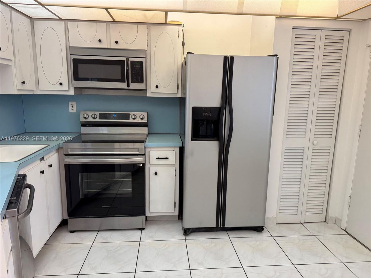 1780 NE 191st St , Unit 806-2, Miami, FL 33179 Photo