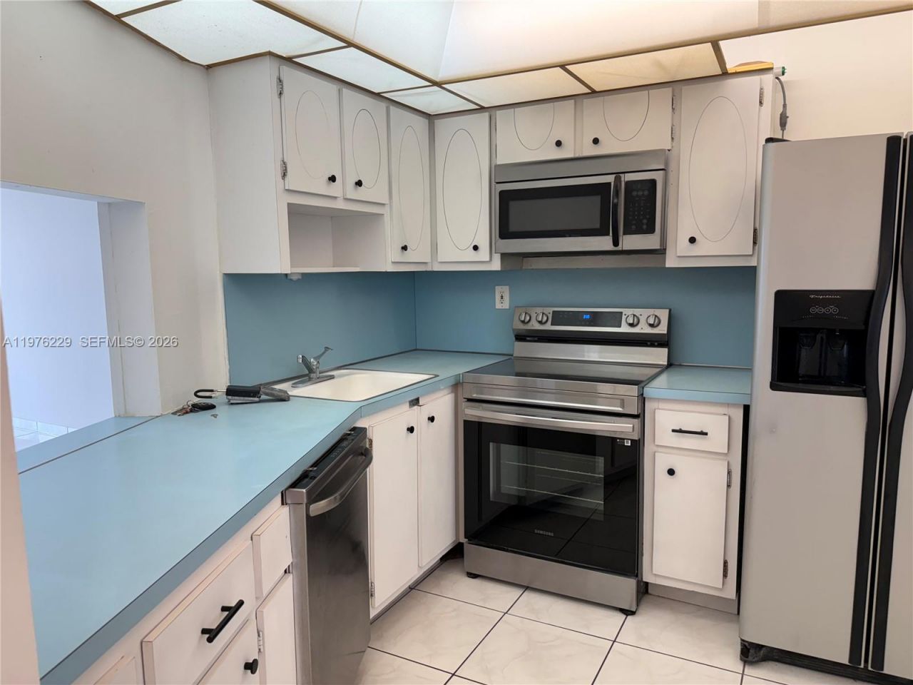 1780 NE 191st St , Unit 806-2, Miami, FL 33179 Photo