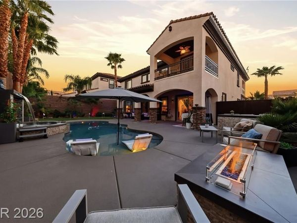 2732 Marie Antoinette Street , Henderson, NV 89044