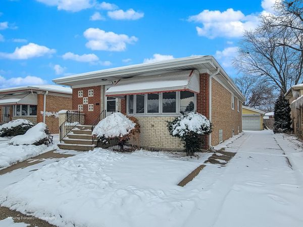 15707 Cottage Grove Avenue , Dolton, IL 60419
