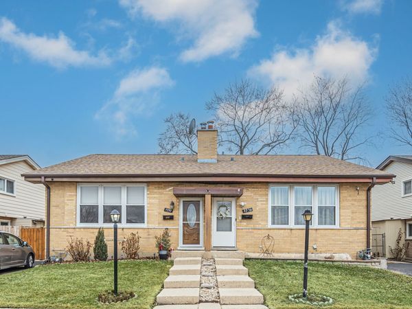 9356 N PARKSIDE Avenue, Des Plaines, IL 60016