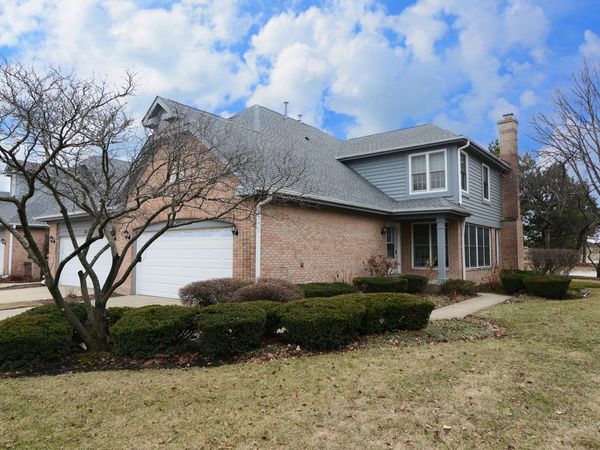 230 Benton Lane , Bloomingdale, IL 60108