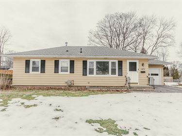 143 Sandalwood Drive , Rochester, NY 14616