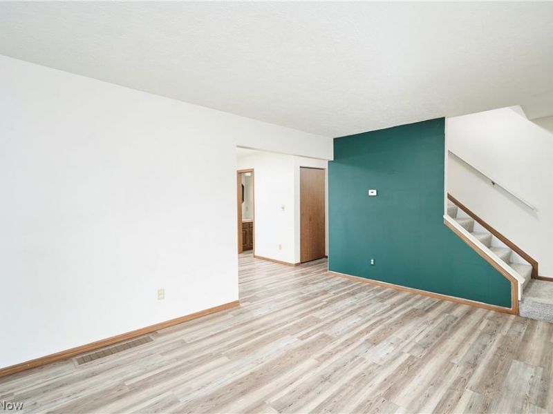 1273 Front Street , Cuyahoga Falls, OH 44221 Photo 4