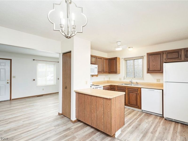 1273 Front Street , Cuyahoga Falls, OH 44221 Photo 6