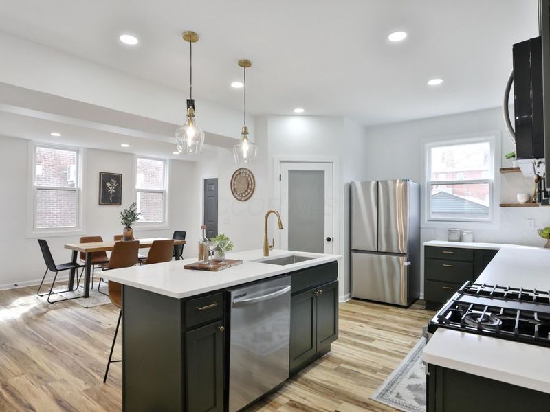 423 Stoddart Avenue, Columbus, OH 43205 Photo 6