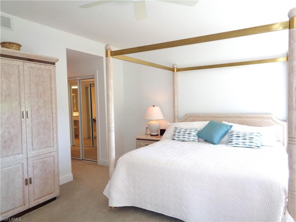 515 Laguna Royale Blvd, Unit 102, Naples, FL 34119 Photo