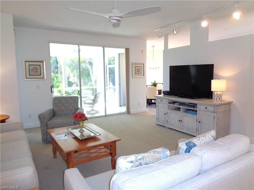 515 Laguna Royale Blvd, Unit 102, Naples, FL 34119 Photo
