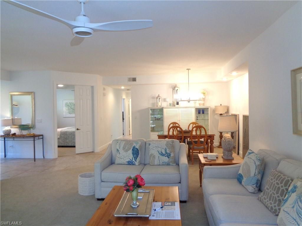 515 Laguna Royale Blvd, Unit 102, Naples, FL 34119 Photo