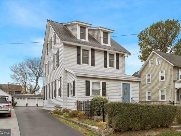 27 S MERION AVENUE , BRYN MAWR, PA 19010