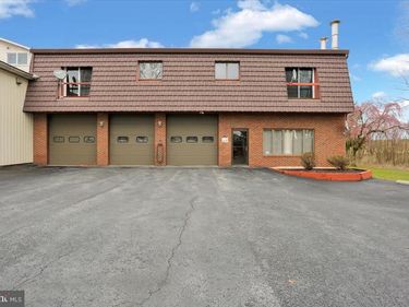 1613 SHOEY ROAD, Unit APT-A, MOHRSVILLE, PA 19541