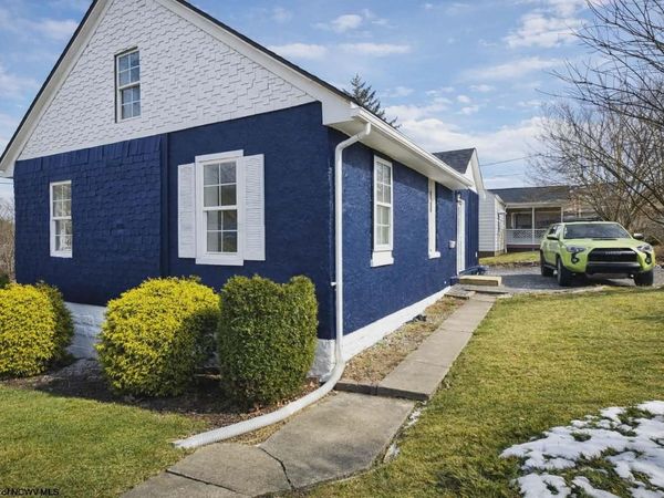 500 MT Vernon Avenue, Fairmont, WV 26554