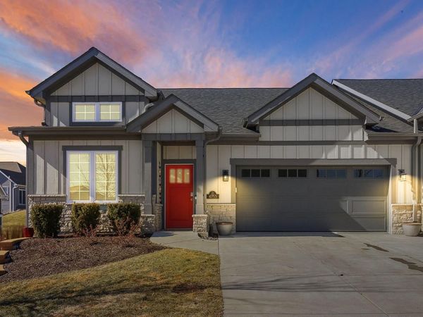 4753 S Cottage LANE, Pleasant Prairie, WI 53158