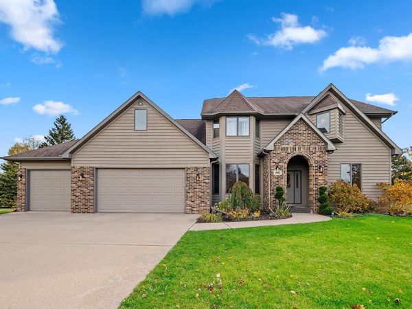 940 Wylde Oak DRIVE, Oshkosh, WI 54904