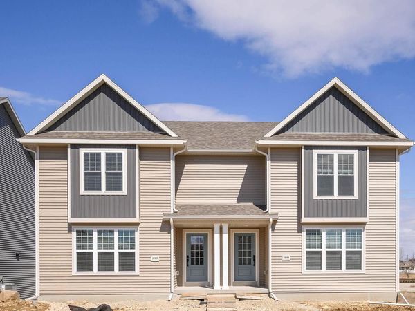 10110 Mosaic Way, Middleton, WI 53562