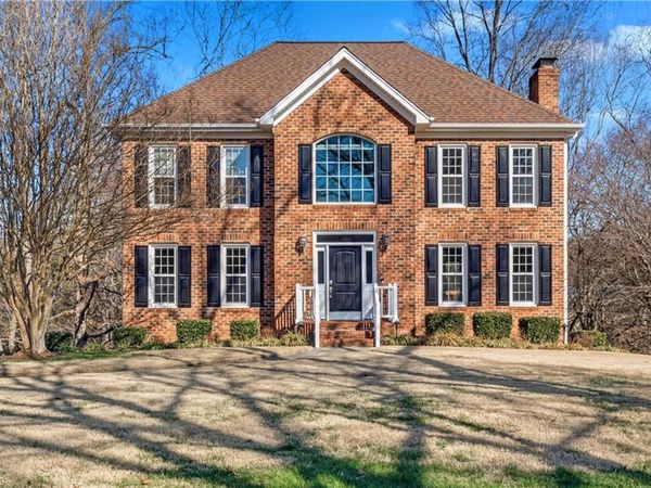 5229 Bridge Pointe Drive , Clemmons, NC 27012