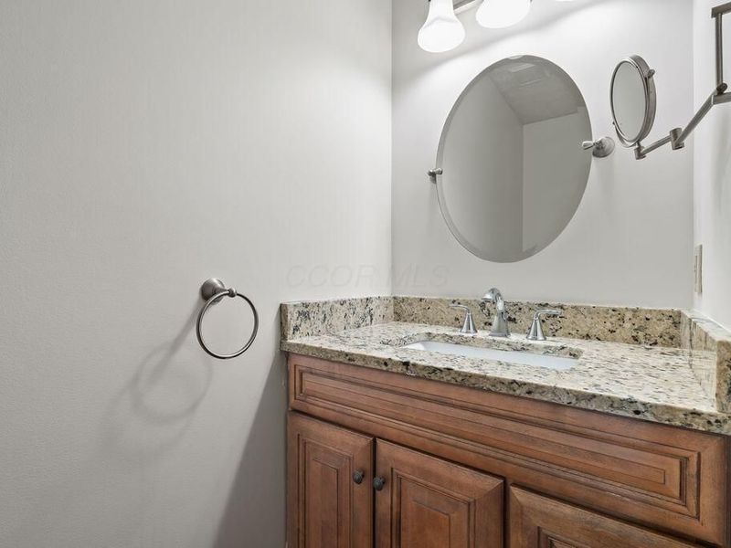 3846 River Pl Court , Columbus, OH 43221 Photo 12