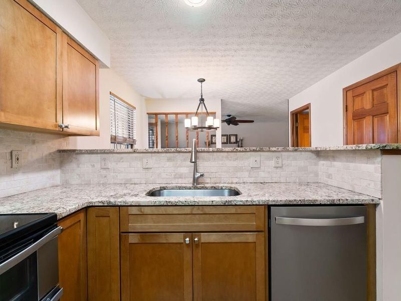 3846 River Pl Court , Columbus, OH 43221 Photo 15