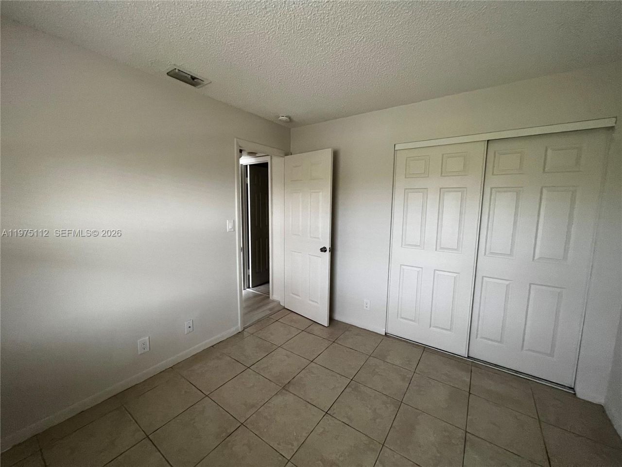 9000 NW 28th Dr, Unit 1-303, Coral Springs, FL 33065 Photo