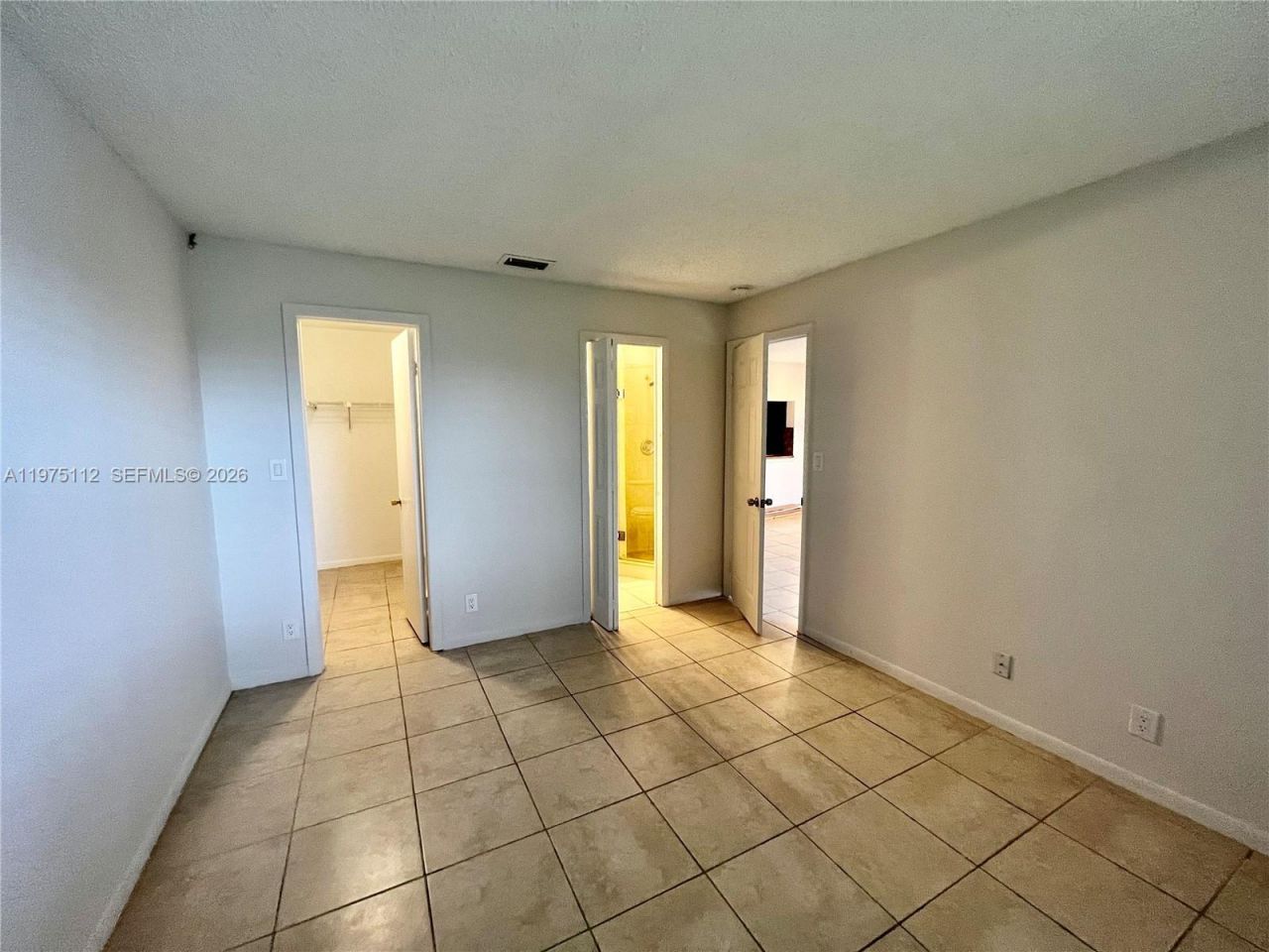9000 NW 28th Dr, Unit 1-303, Coral Springs, FL 33065 Photo