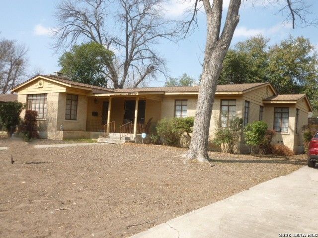 115 Rosemont, San Antonio, TX 78228 Main Photo