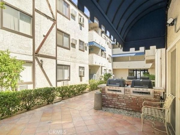 18530 Hatteras Street, Unit 218, Tarzana, CA 91356