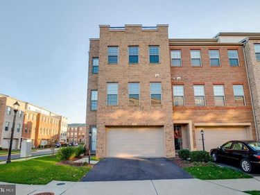 42253 MARBLE CANYON, BRAMBLETON, VA 20148