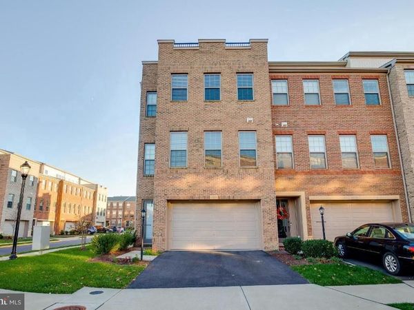 42253 MARBLE CANYON, BRAMBLETON, VA 20148