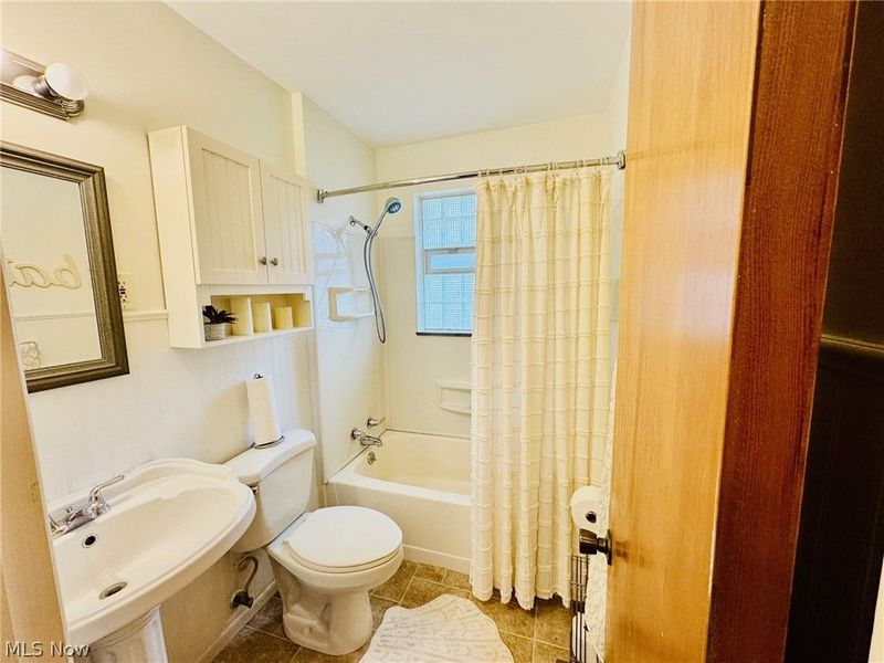 6398 Iroquois Trail, Mentor, OH 44060 Photo 10