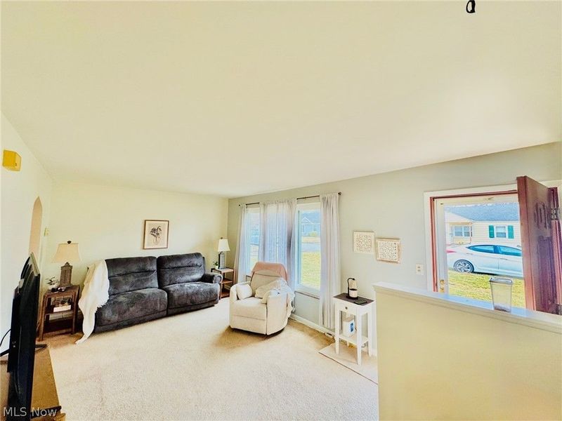 6398 Iroquois Trail, Mentor, OH 44060 Photo 5