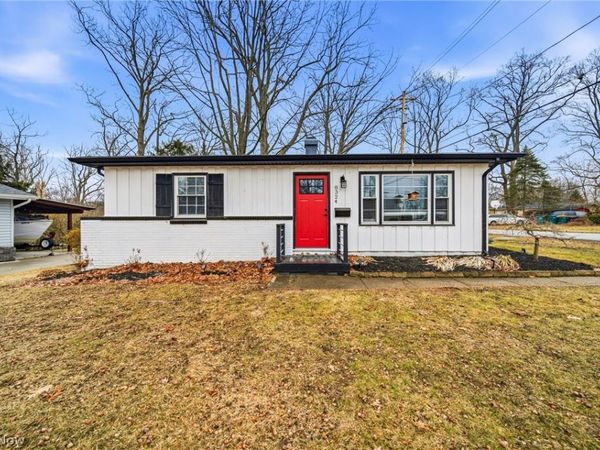 8324 Harbor Drive , Mentor, OH 44060