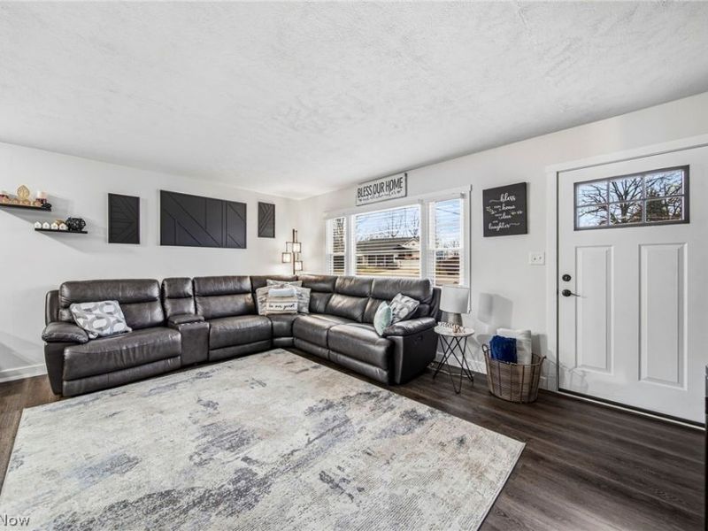 8324 Harbor Drive , Mentor, OH 44060 Photo 21