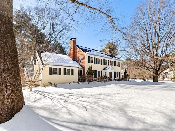 735 Lowell Rd, Concord, MA 01742