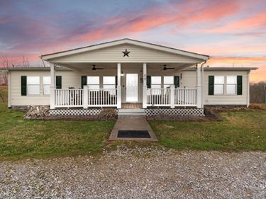 124 Victory-Greenmont Road, East Bernstadt, KY 40729