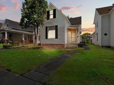 1712 Illinois Street, Fort Wayne, IN 46808