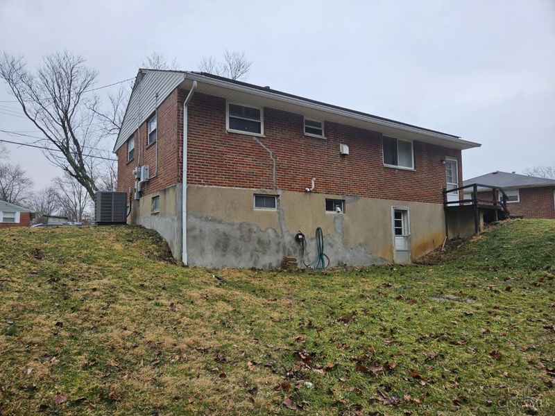 4687 Galaxy Lane, Union Twp, OH 45244 Photo 9