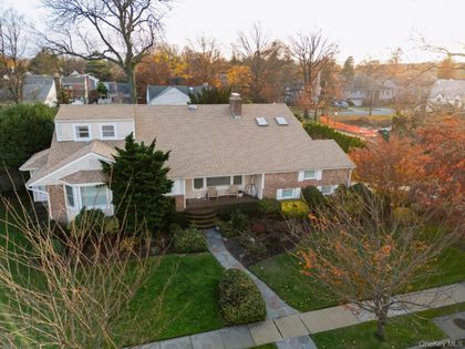 58 Allen Road Rockville Centre, NY 11570