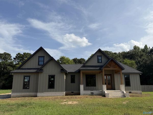 1073 Rosehaven Drive, Southside, AL 35907