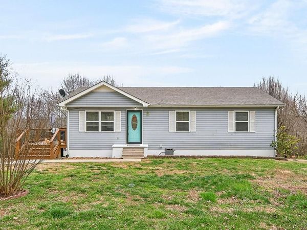 134 Rocky Lane, Livingston, TN 38570