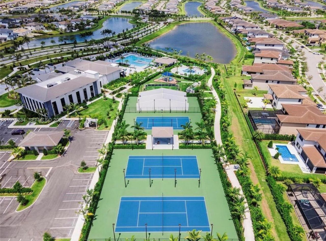 10915 Vista Ter , Parkland, FL 33076 Photo