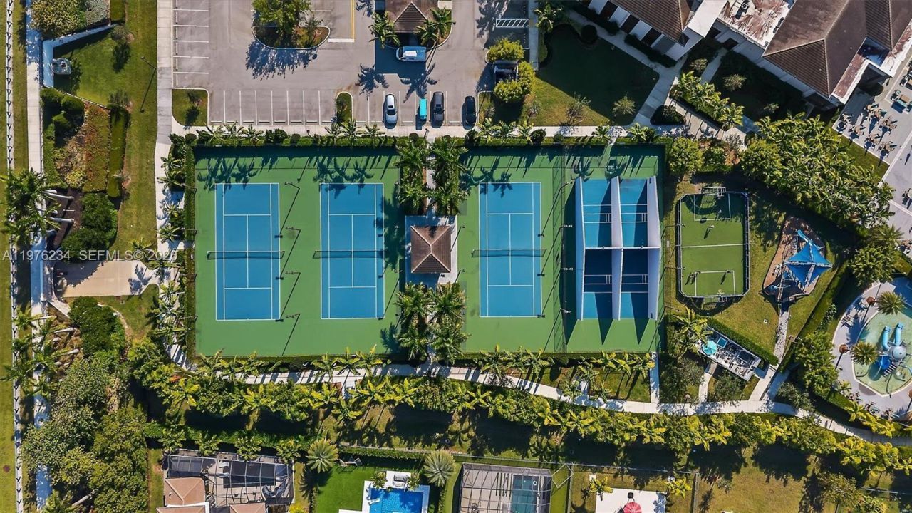 10915 Vista Ter , Parkland, FL 33076 Photo