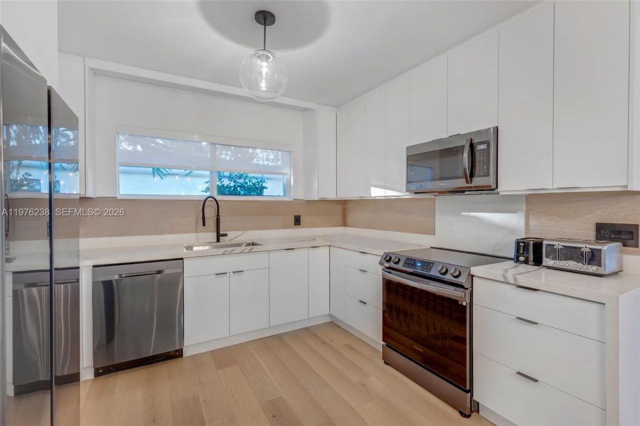 535 NE 50th Ter, Miami, FL 33137 Photo