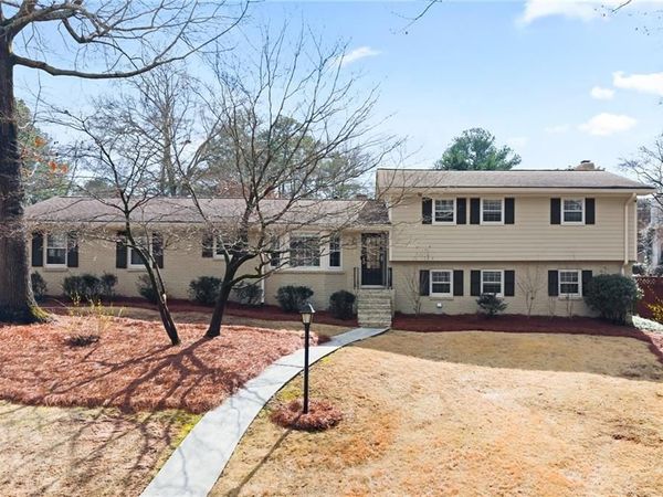 1799 Ashentree Court , Atlanta, GA 30341