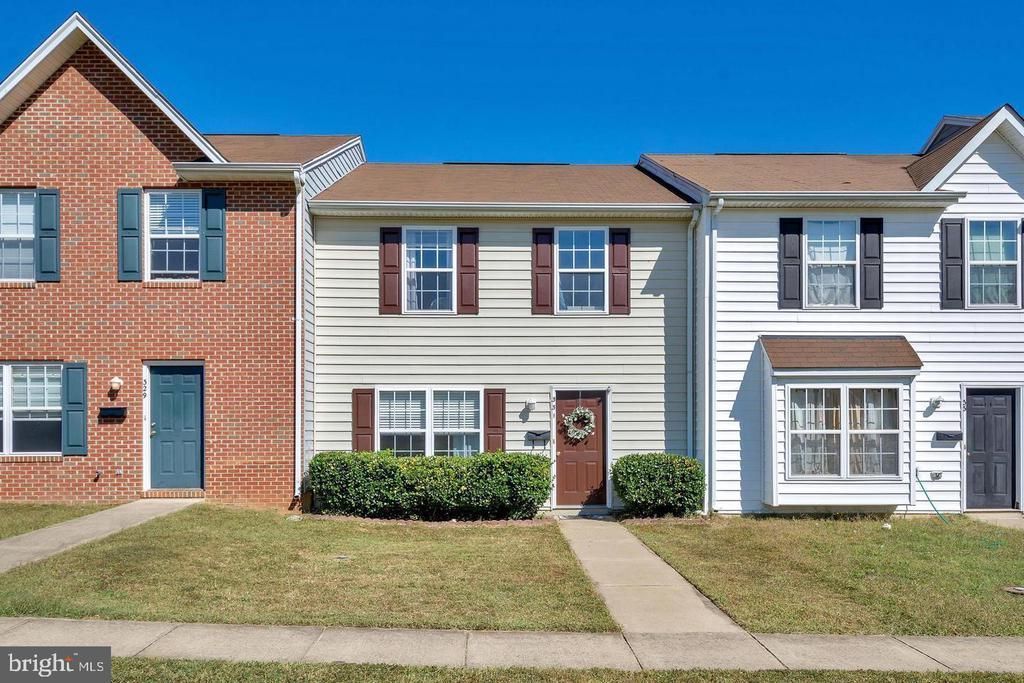 331 Ellery Court , Fredericksburg, VA 22408 Main Photo