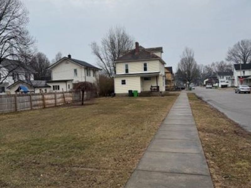 601 E 4th Street , Dover, OH 44622 Photo 22