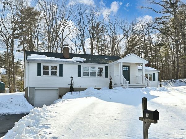 36 Mount Vernon St, North Reading, MA 01864